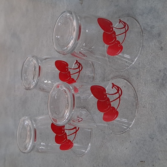 Vintage MCM Libbey Red Cherries Juice Glass | Shot Glass | Set of 4 - Picture 9 of 9